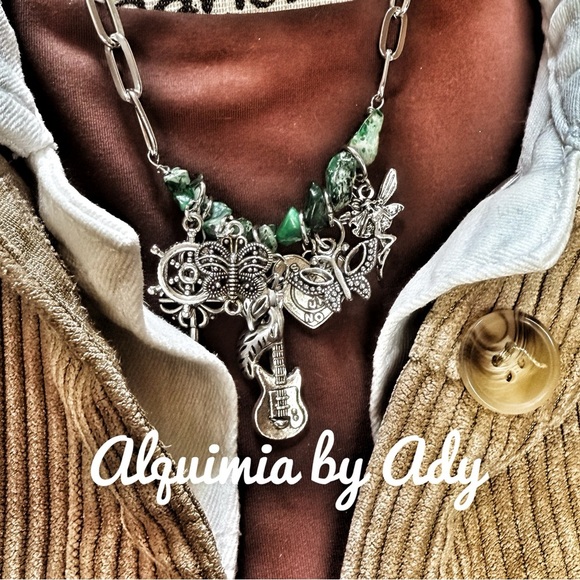 Alquimia Jewelry - Alquimia Green turquoise and Silver Statement Necklace